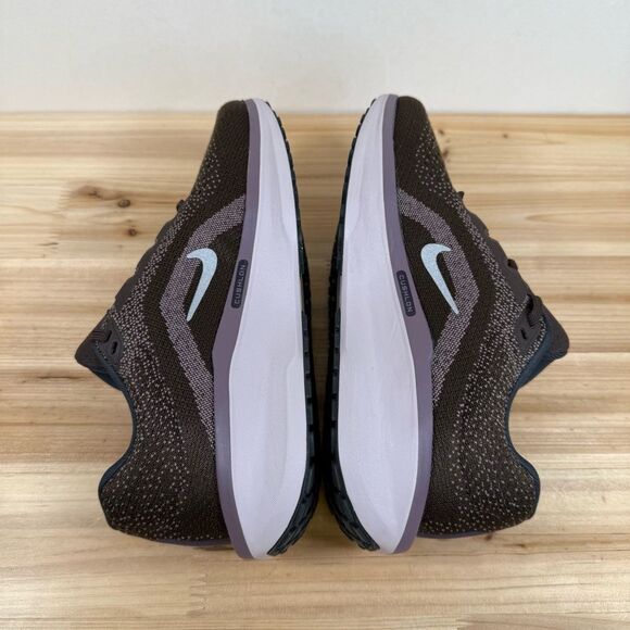 Nike Air WinFlo 11 road running shoes womens 8.5 taupe grey barely volt obsidian - Picture 5 of 8